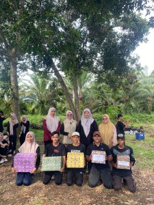 Mahasiswa Pendidikan Seni Pertunjukan FKIP UNIKI Gelar Aksi Peduli Lingkungan dan Lomba Seni di Krung Hagu